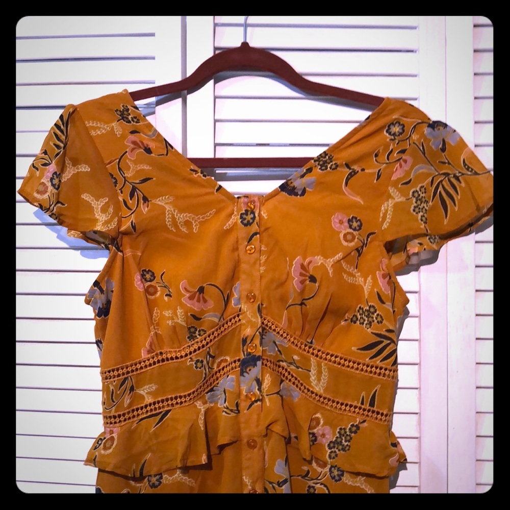 Gold Floral Maxi Dreas